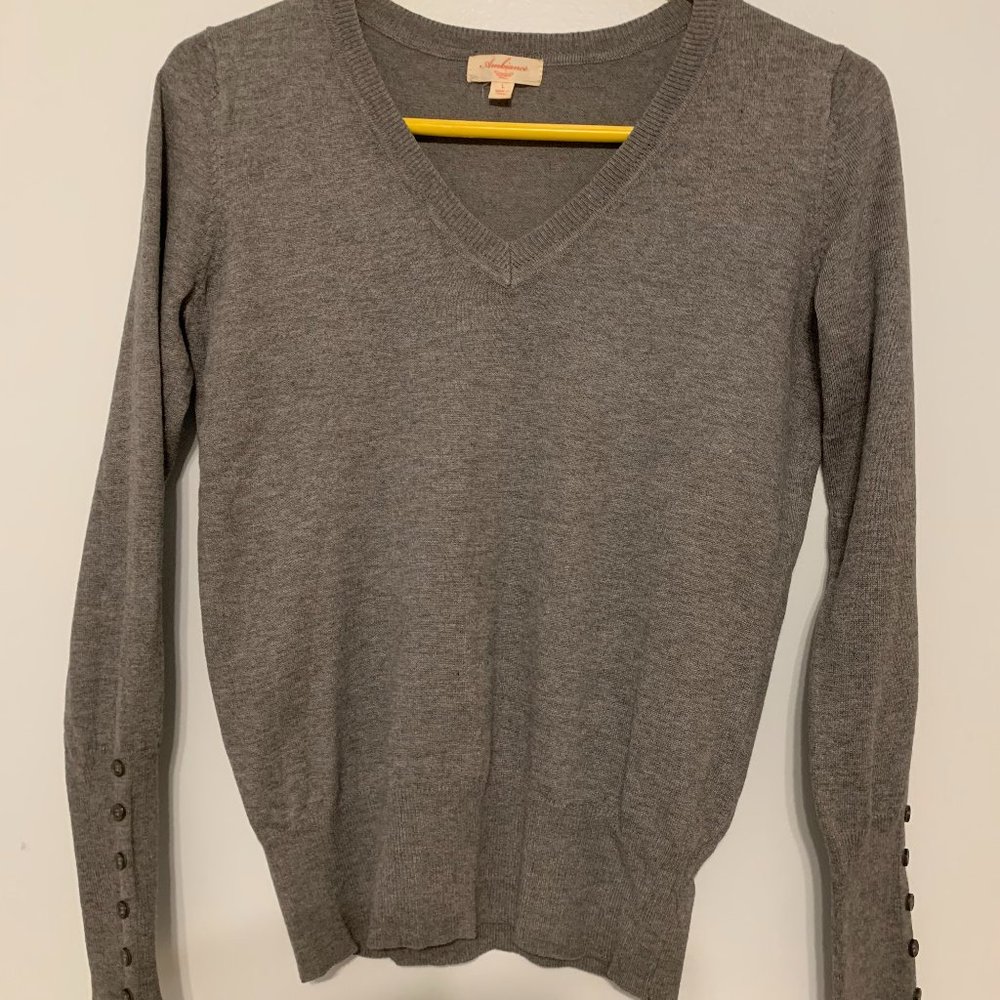 Ambiance -  V-Neck, size L, Gray looking sweater,